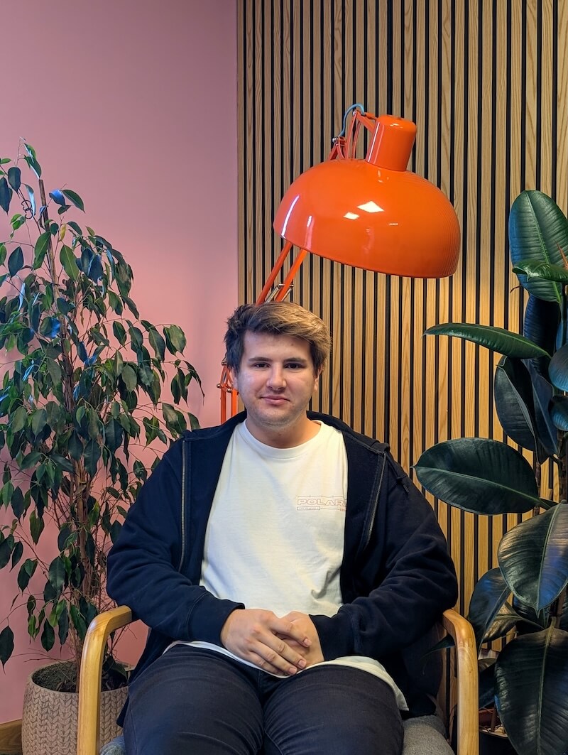 Simon S